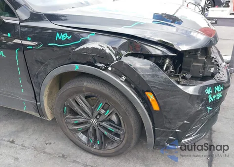 2022 Volkswagen Tiguan 2.0T Se R-Line Black z USA, uszkodzony, nr VIN 3VVCB7AX6NM127675